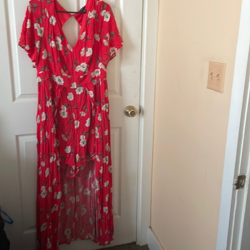 Torrid Bright Red Floral High Low Jumper